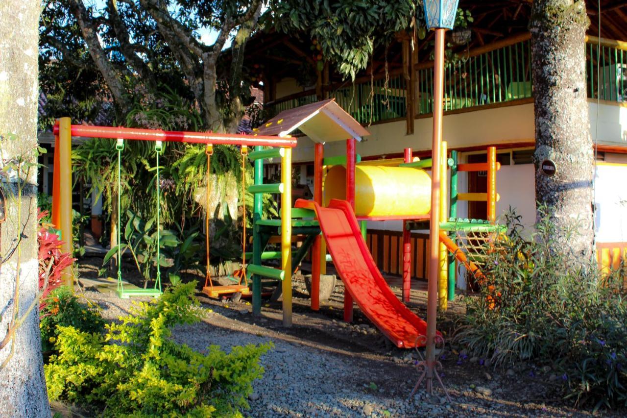 Eco Hotel Las Palmas Puerto Espejo Exterior photo